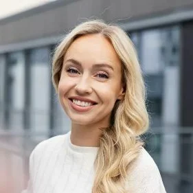 Amanda Bakken Roaldsnes 11