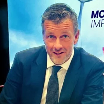 Toni Sandanger portrett