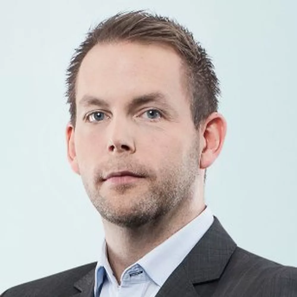 Jone R Slinning
